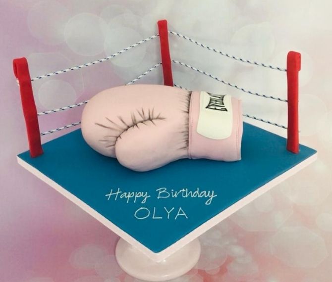Childrens Birthday Cakes boxing